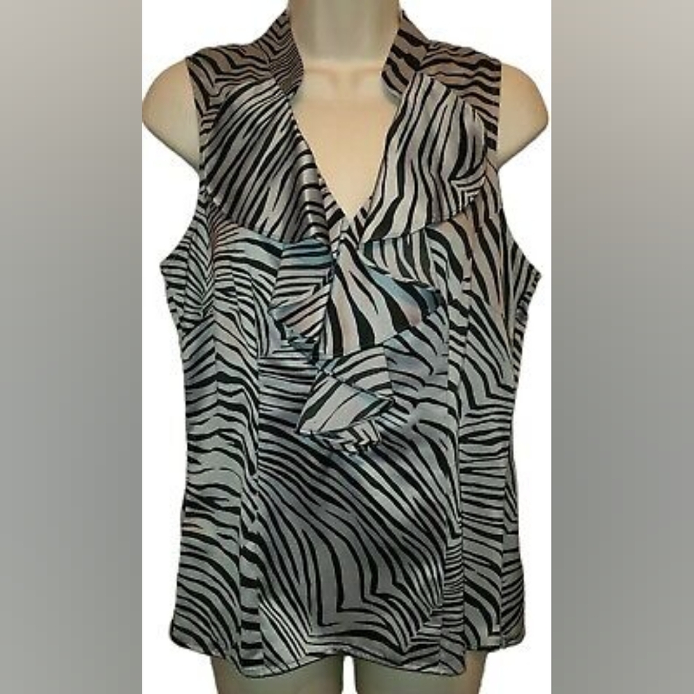 Ann Taylor size 0 - 100% silk, sleeveless, zebra printed blouse